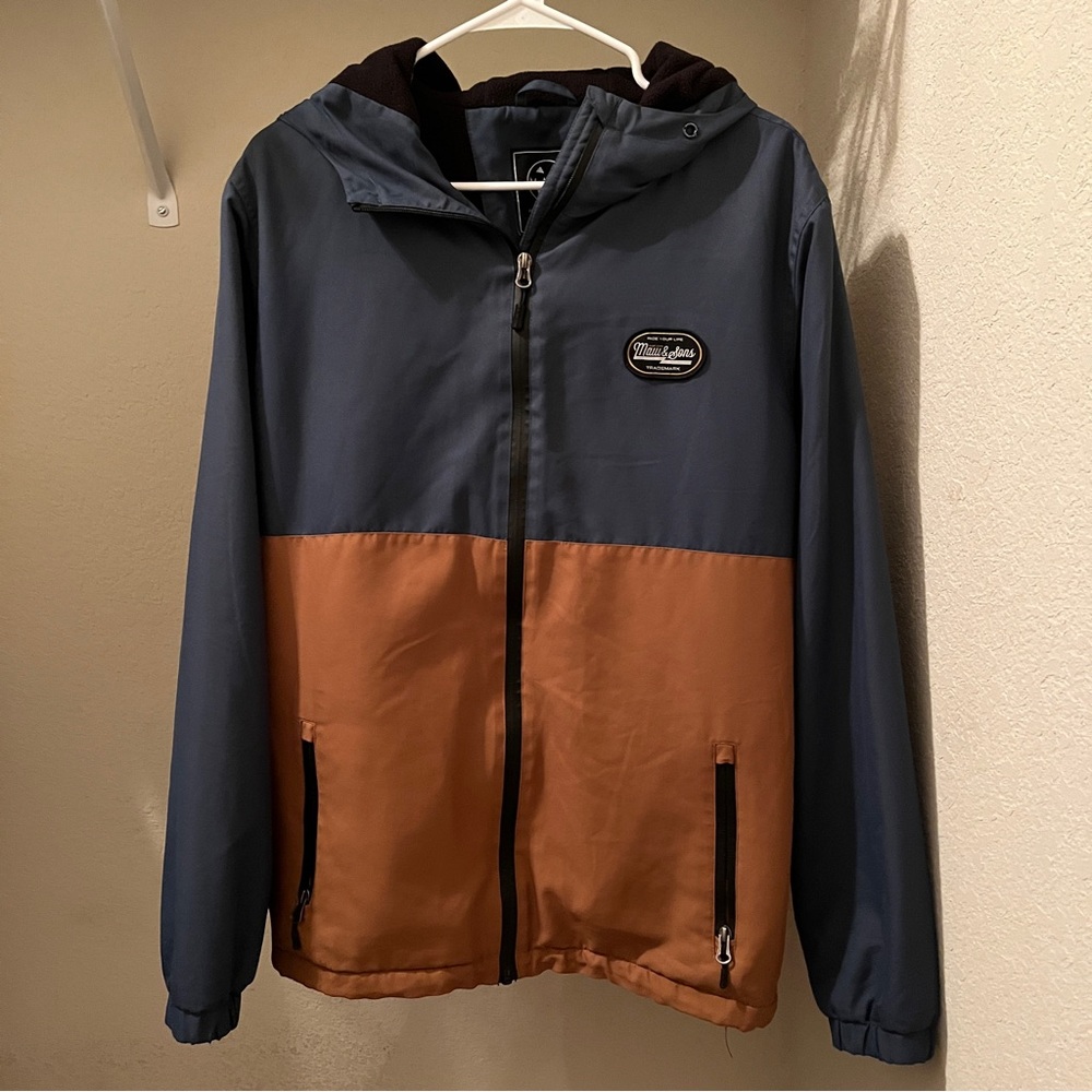 Maui and Sons navy and brown jacket size M